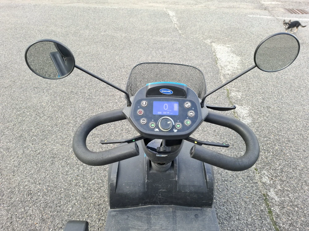Invacare Comet + použitý